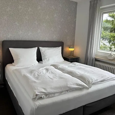 Loewenstein דירה וילינגן